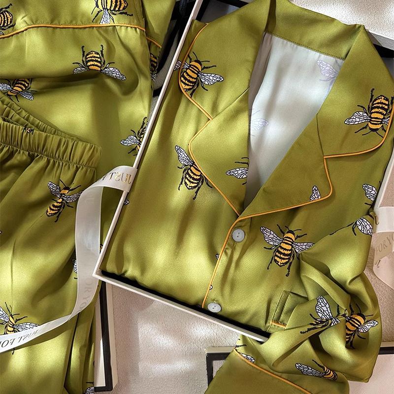 π Silk Bee Pyjamas