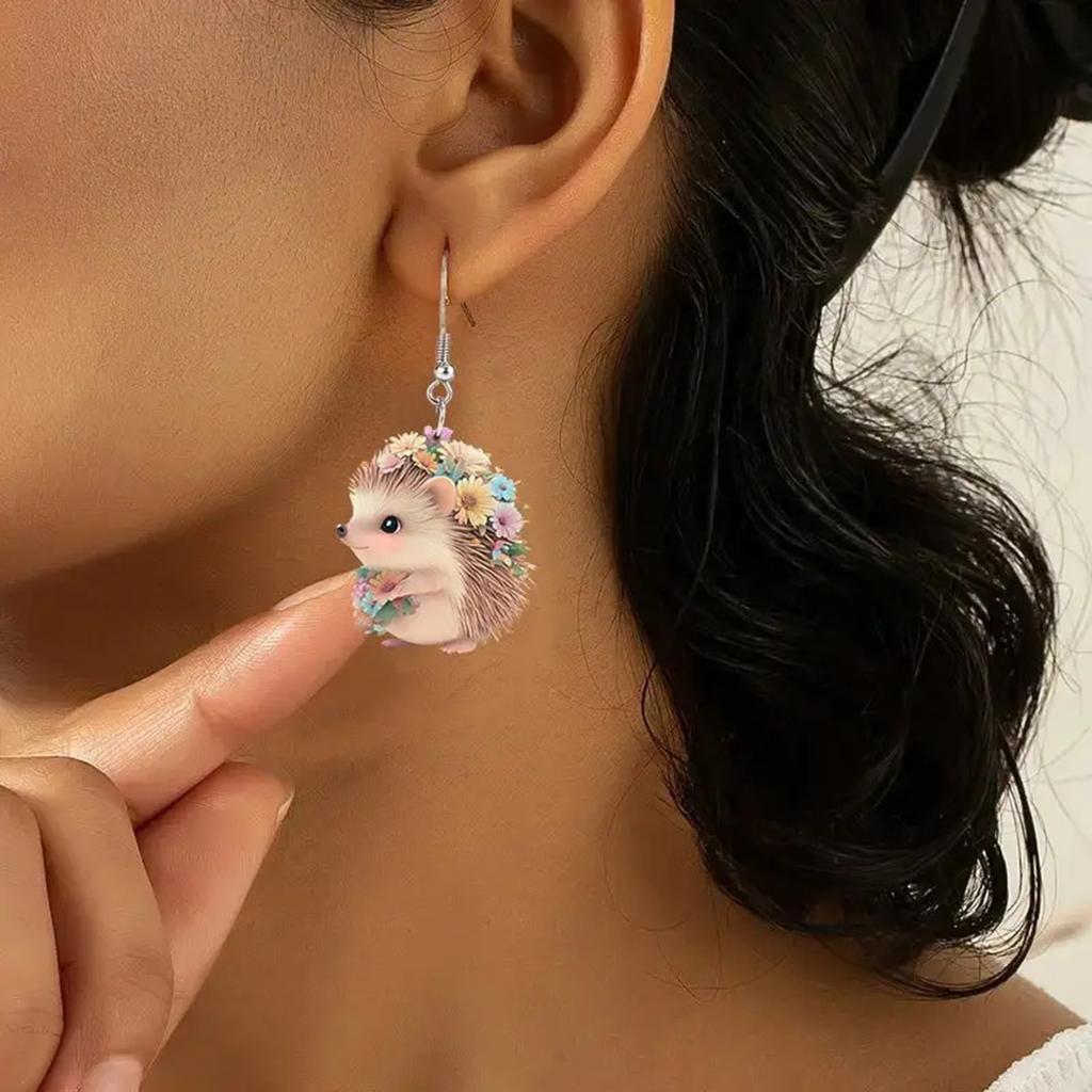 🦔 Cute Lil' Hedgehog Earrings