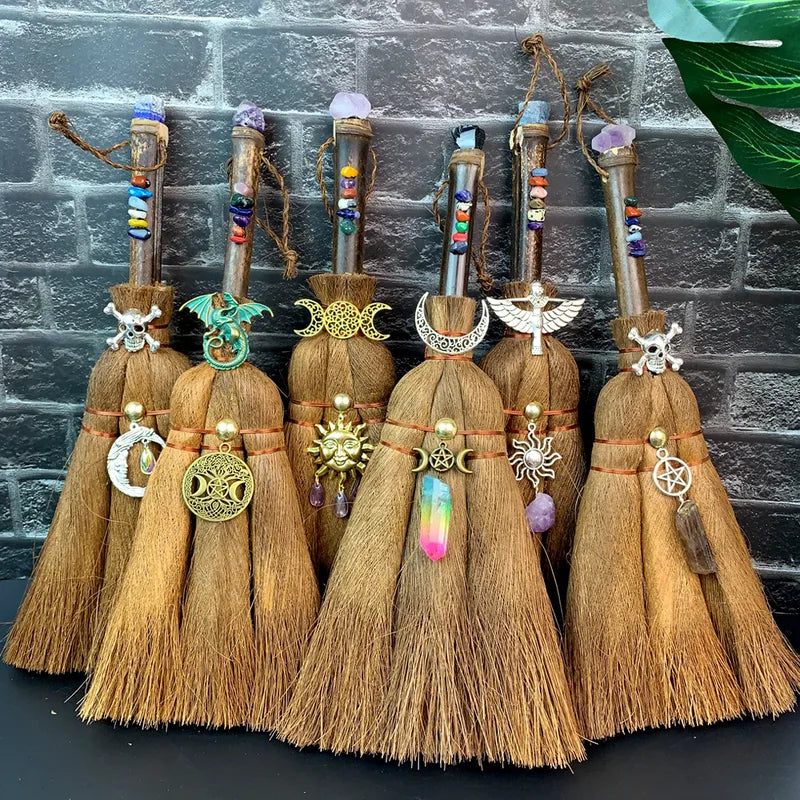 🧹 1pc Crystal Witch Broom 🧹