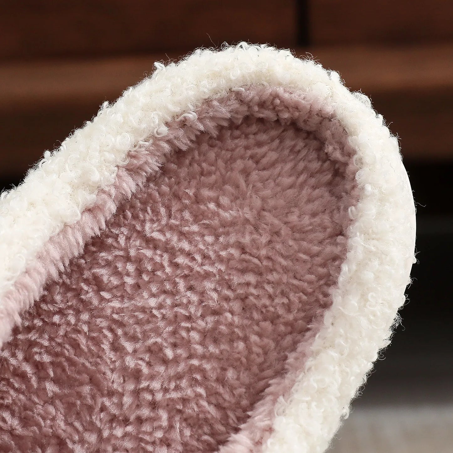 ๐ Unisex Cherry Slippers ๐