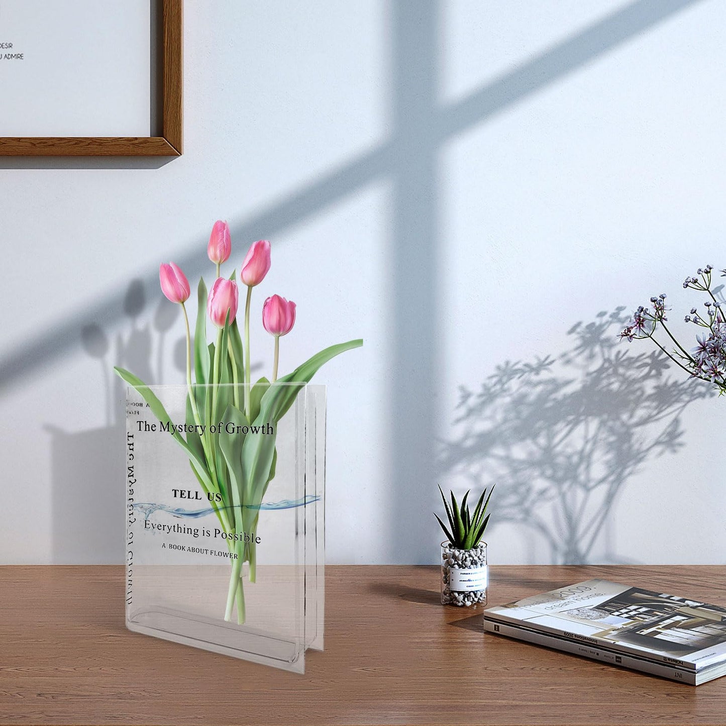 📚 Acrylic Book Vase 📚