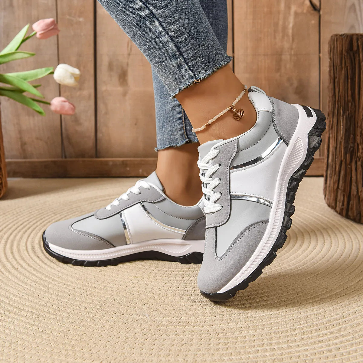 π Ladies Trainers
