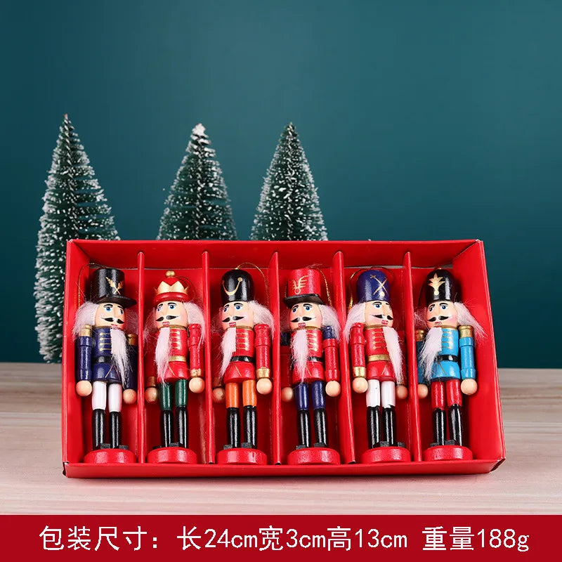🎄 6pc Wooden Nutcracker Set 🎄