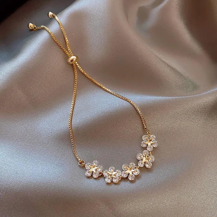 🌼 Golden Flowers Costume Jewellery Bracelet 🌼