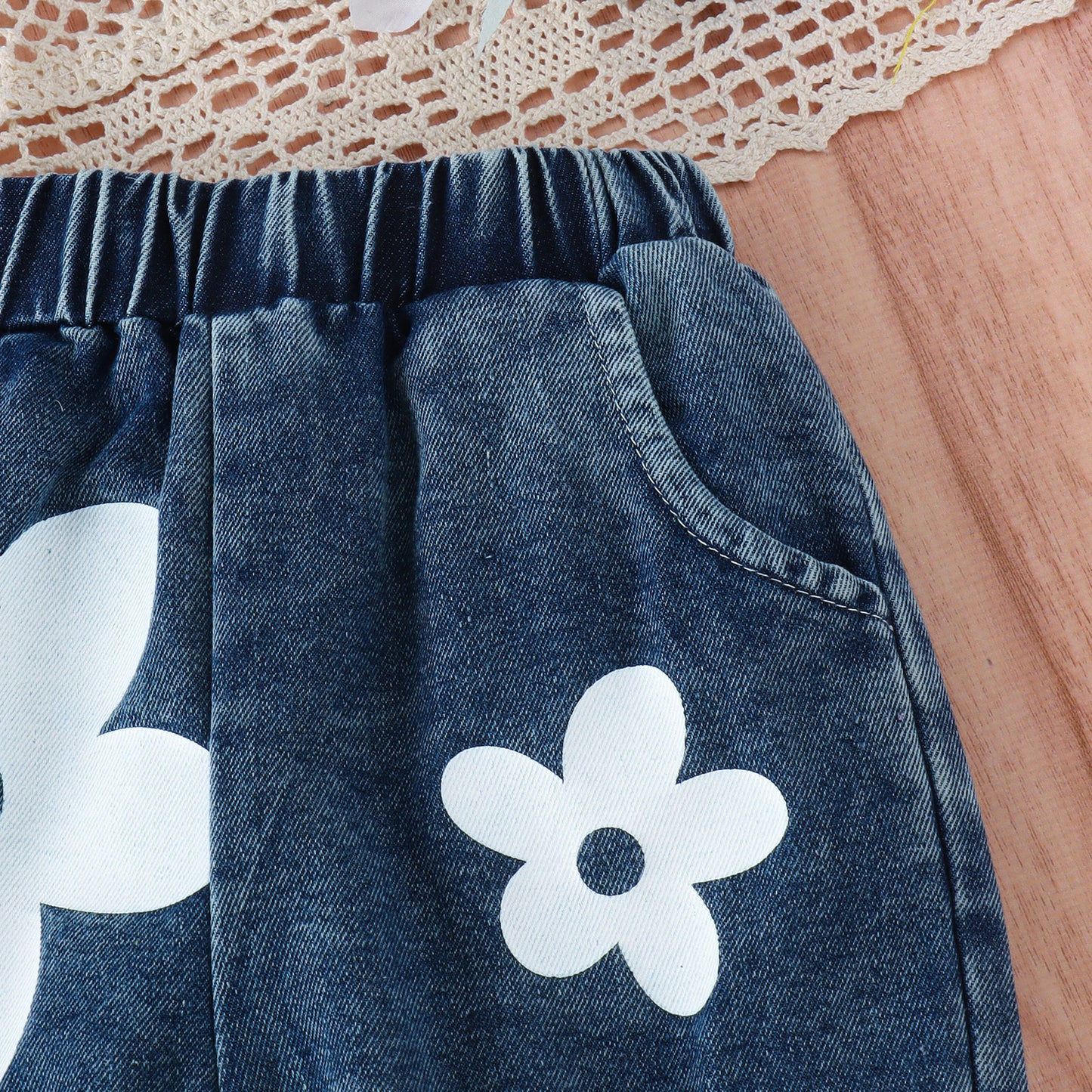 π¦β¨ 2PC Butterfly or Flowers Jeans Set (Black or White) β¨π¦