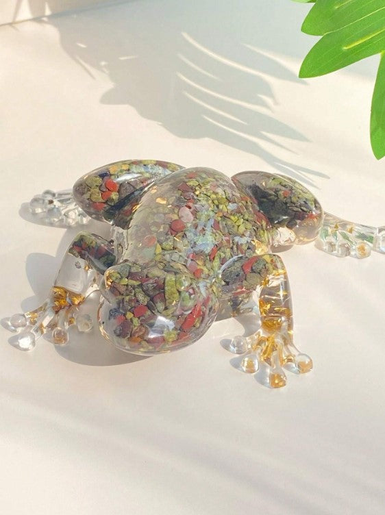๐ธ Crystal-Filled Resin Frogs ๐ธ