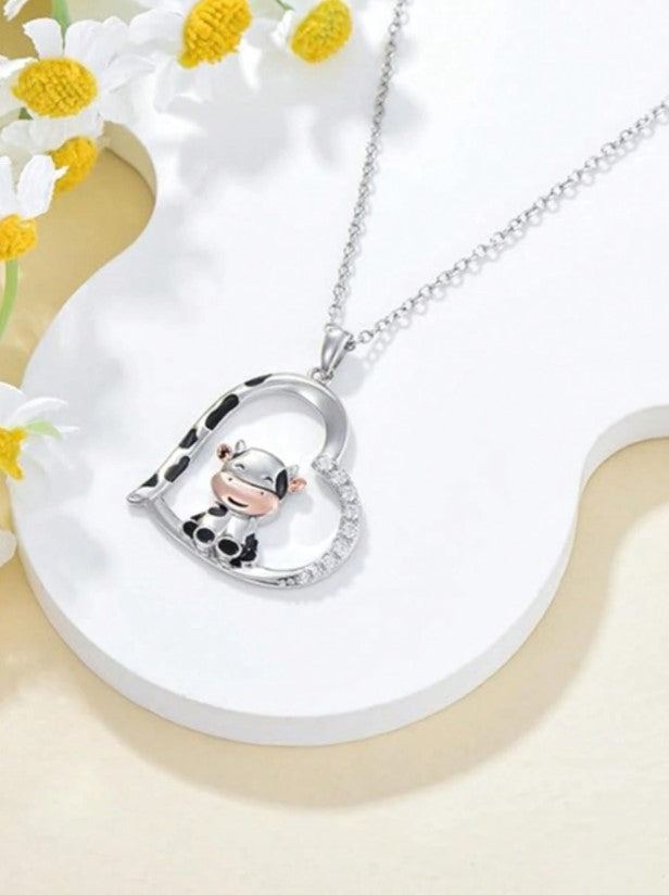 π Adorable Cow Pendant Necklace π