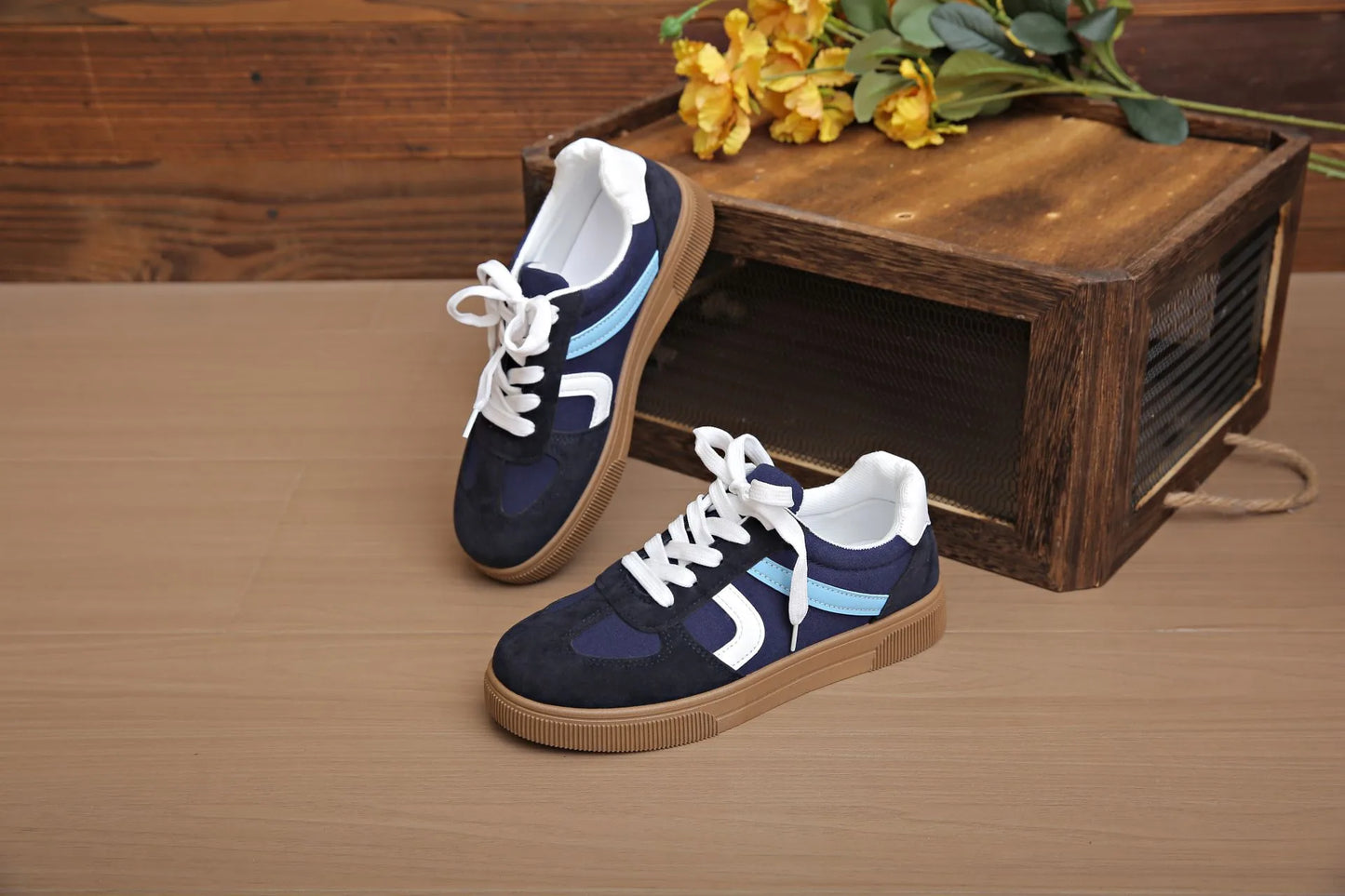 Ladies Gum Sole Trainers