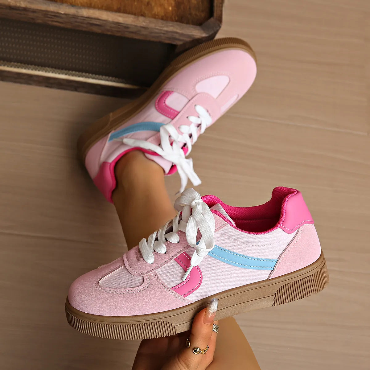 Ladies Gum Sole Trainers