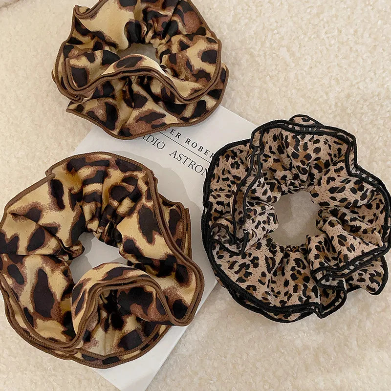 π 4pc Leopard Print Scrunchie Set π