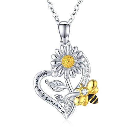 🐝 “You Are My Sunshine” Bee & Sunflower Necklace 🐝