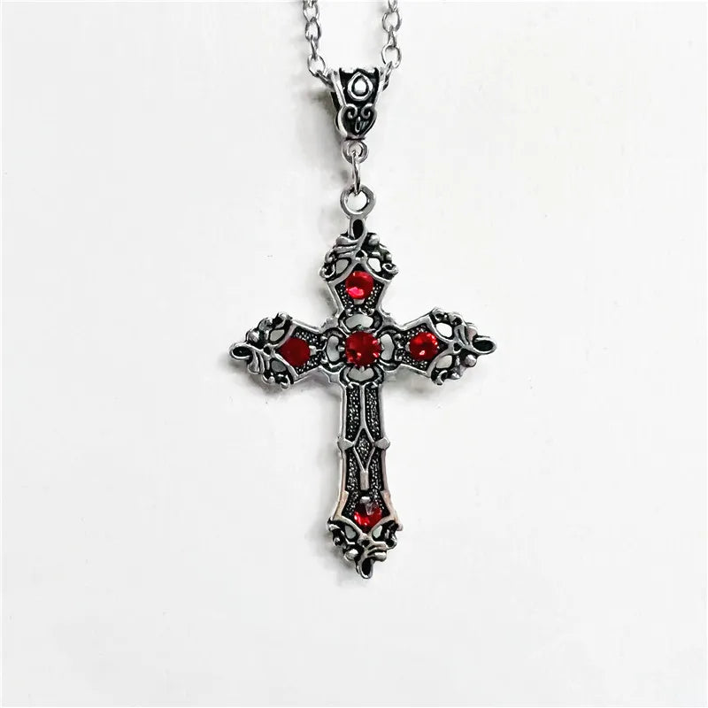 ❤️🖤 Gothic Style Cross Necklace 🖤❤️