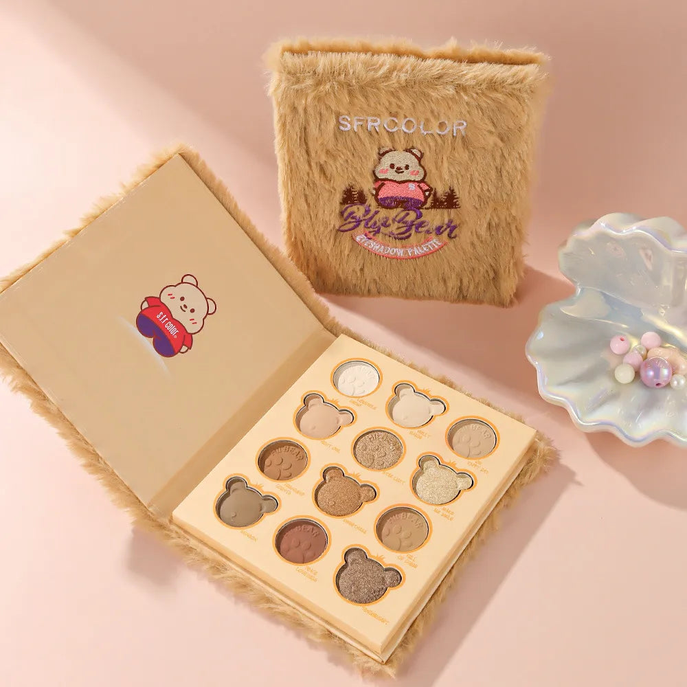 🐻 Bear Plushie Eyeshadow Palette  🐻