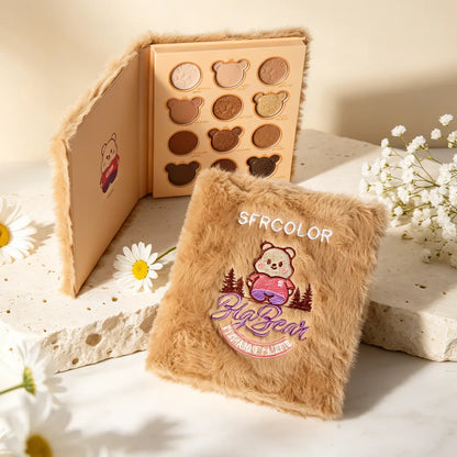 🐻 Bear Plushie Eyeshadow Palette  🐻