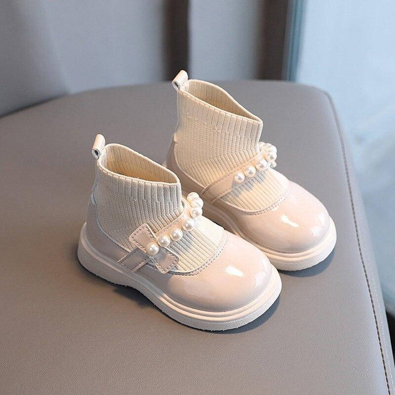 👧 Girls Pearl Detailed Boots 👢