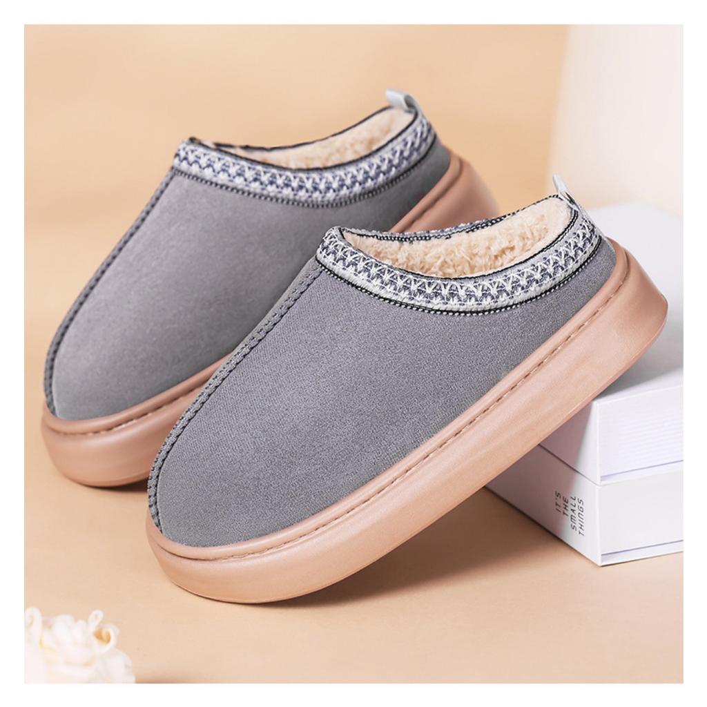 ✨ Ladies Slide On Shoes ✨