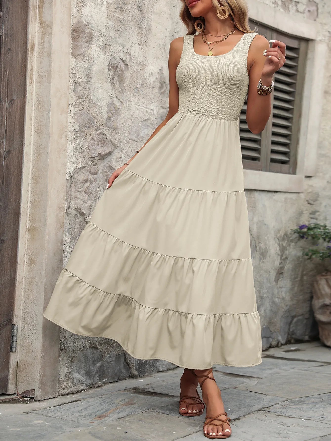 👗 Sleeveless U-Neck Splicing Maxi Dress 👗