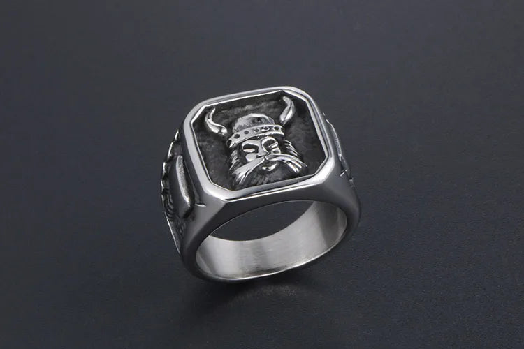 🛡️⚔️ Titanium Steel Viking Ring ⚔️🛡️