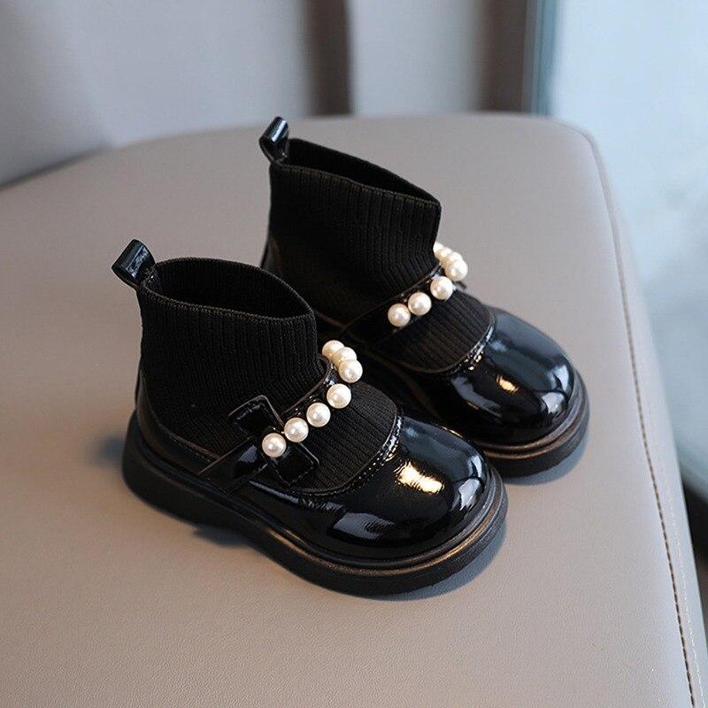 👧 Girls Pearl Detailed Boots 👢