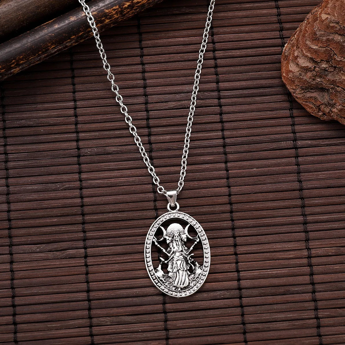 🖤 Hecate Necklace 🖤