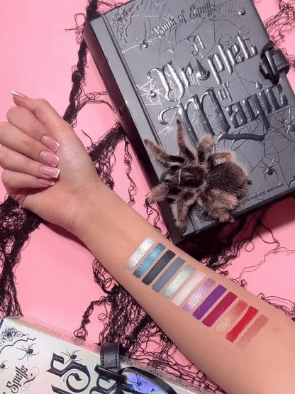 A Droplet Of Magic Halloween Eyeshadow Palette