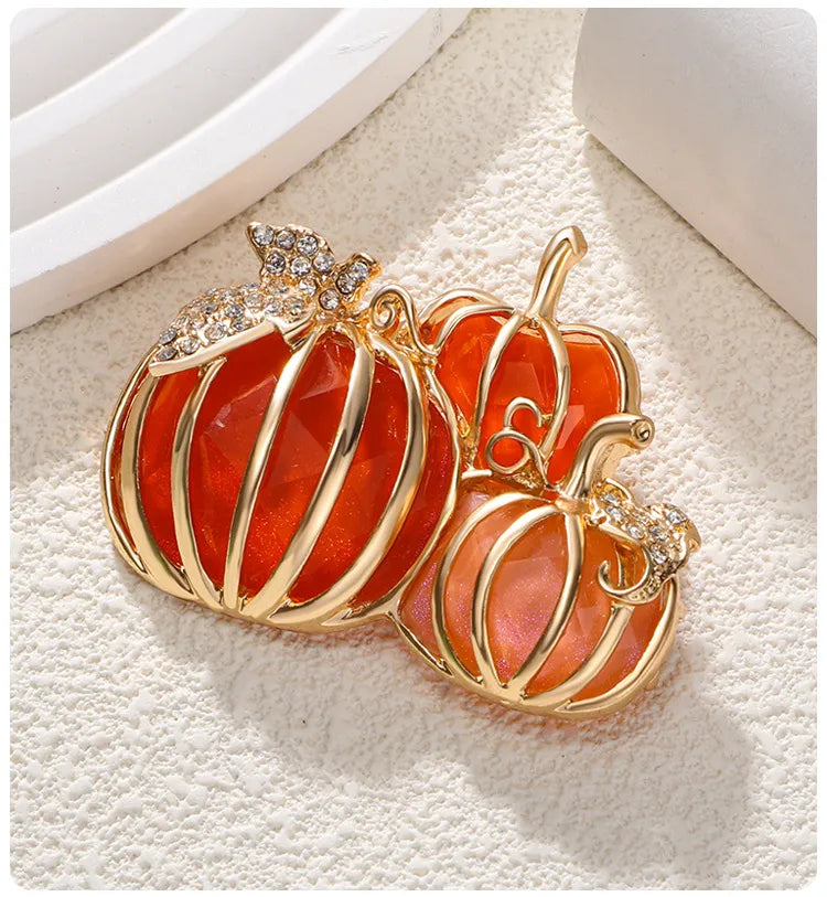 🎃💎 Diamante-Studded Pumpkin Brooch 💎🎃