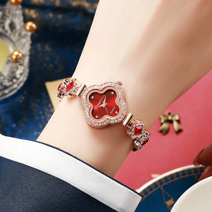 🍀✨ Four-Leaf Clover Diamante Quartz Watch ✨🍀