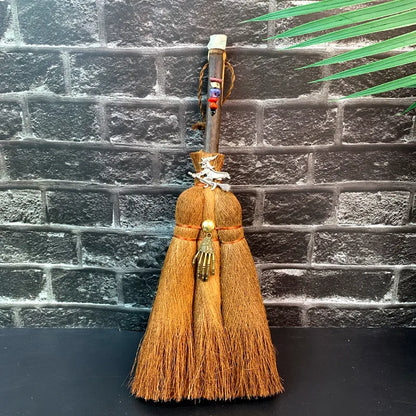 🧹 1pc Crystal Witch Broom  🧹