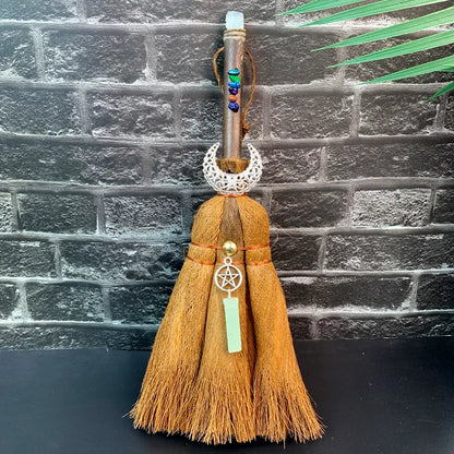 🧹 1pc Crystal Witch Broom  🧹