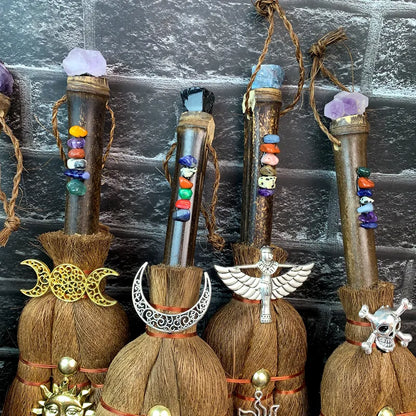 🧹 1pc Crystal Witch Broom  🧹