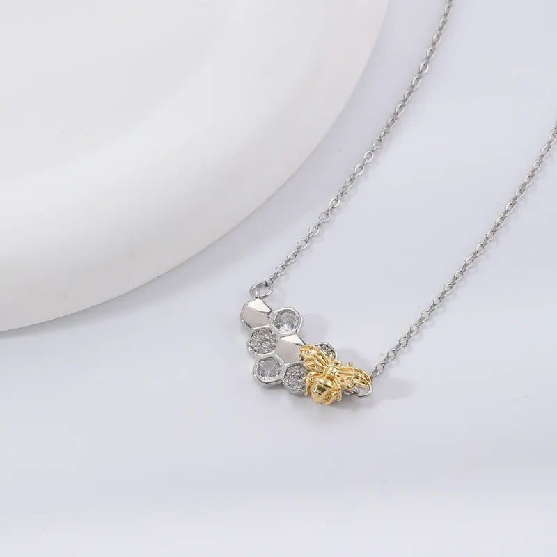 🐝 Honeycomb Bee Necklace 🐝