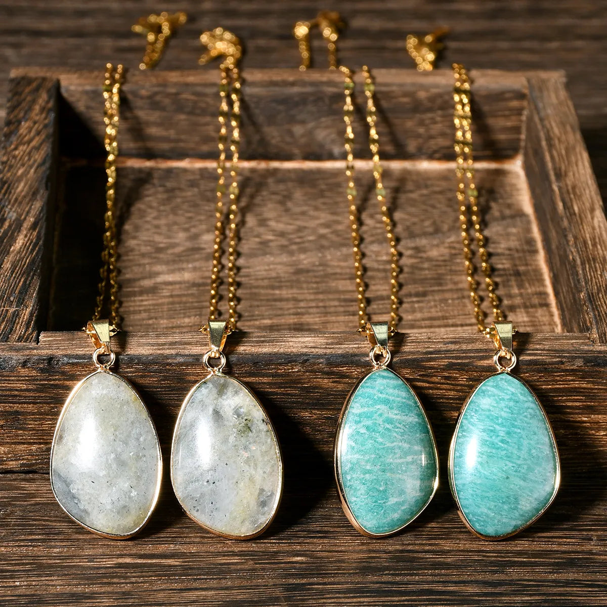 ✨ Elegant Natural Stone Pendant Necklace ✨