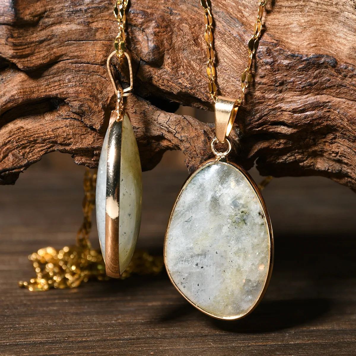 ✨ Elegant Natural Stone Pendant Necklace ✨