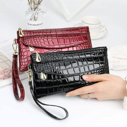 🐍👜 Elegant Women's Snake Skin Effect PU Leather Clutch Bag 👜🐍