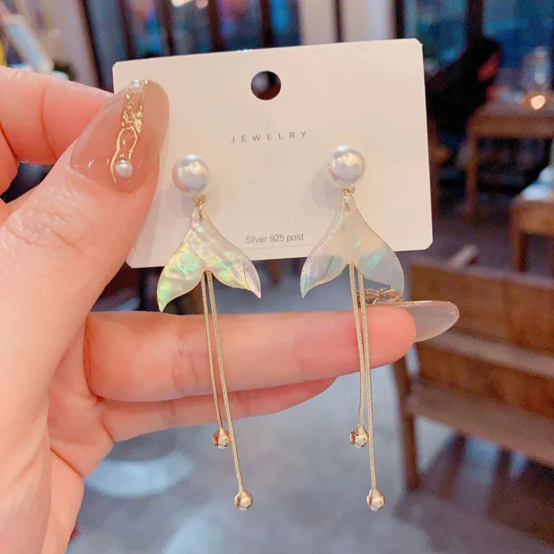 🌊 Fashion Long Pearl Fish Tail Earrings 🐚