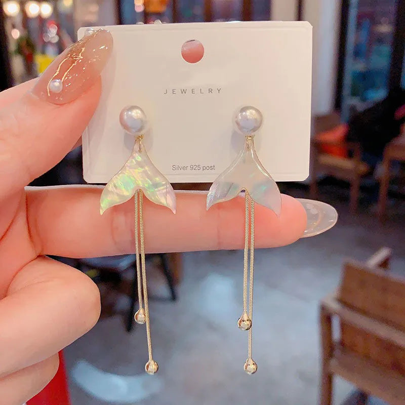 🌊 Fashion Long Pearl Fish Tail Earrings 🐚