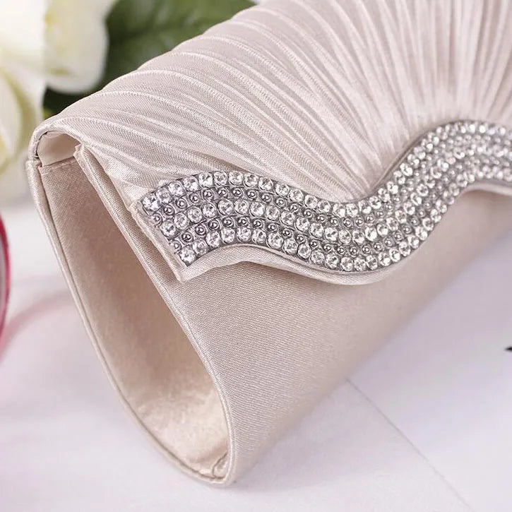 ✨💎 Champagne Diamond-Embedded Folded Evening Bag 💎✨