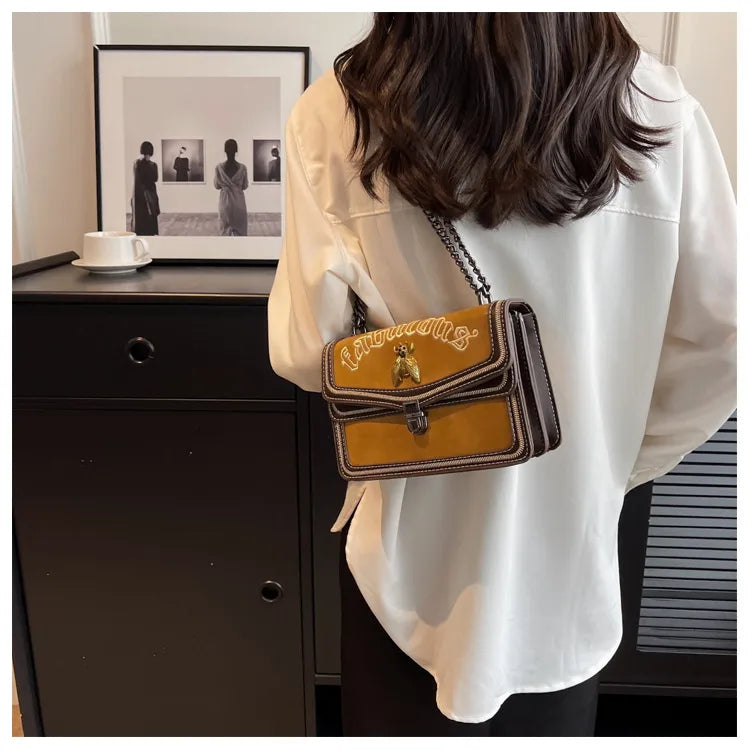🐝 Fabulous Bee Chain Crossbody Bag (4 Colour Options!) 🐝