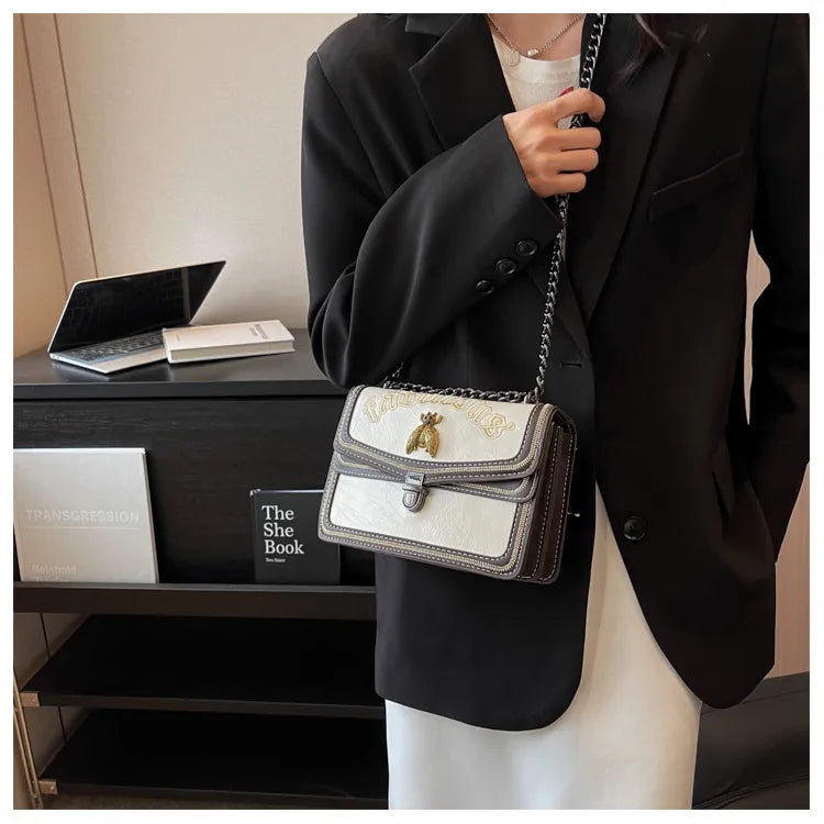 🐝 Fabulous Bee Chain Crossbody Bag (4 Colour Options!) 🐝