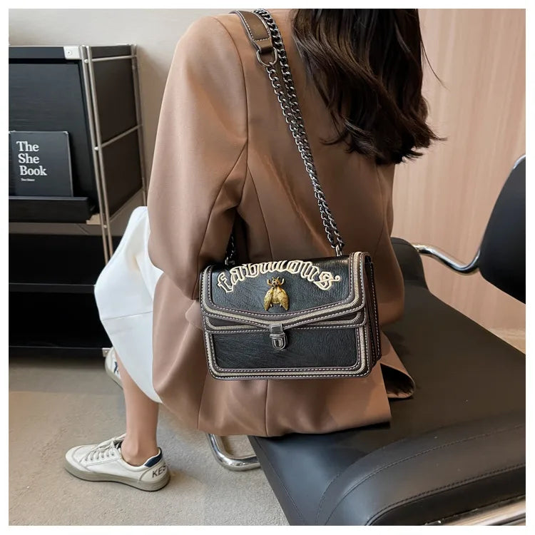 🐝 Fabulous Bee Chain Crossbody Bag (4 Colour Options!) 🐝