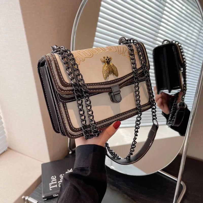🐝 Fabulous Bee Chain Crossbody Bag (4 Colour Options!) 🐝