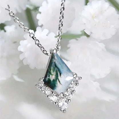 💎 Geometric Pendant Necklace 💎