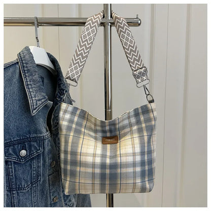 👜 Sweet Plaid Handbags 👜