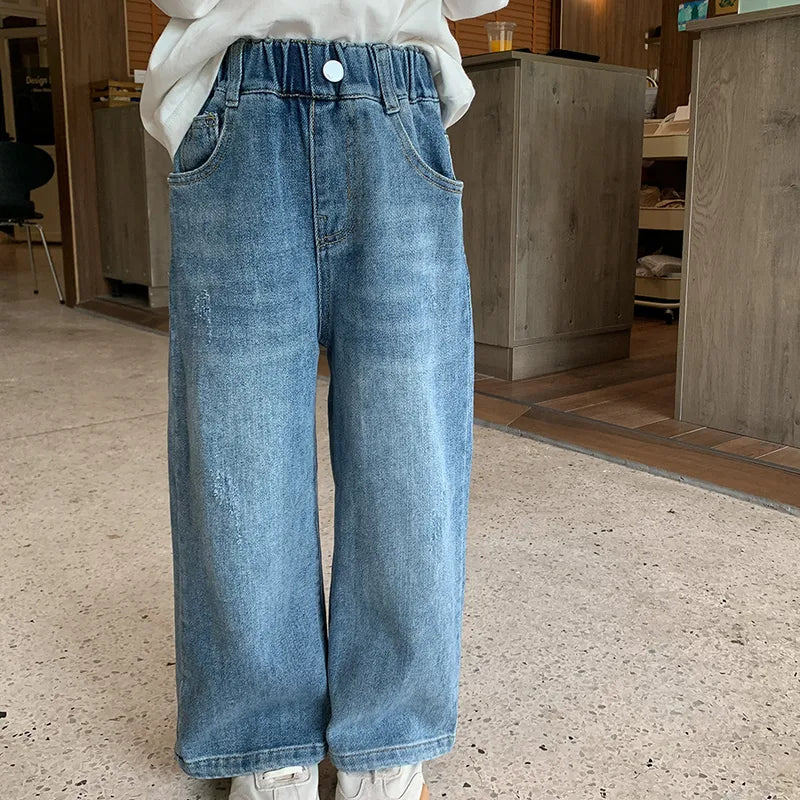 👖 Stylish Straight Leg Denim Jeans 👖