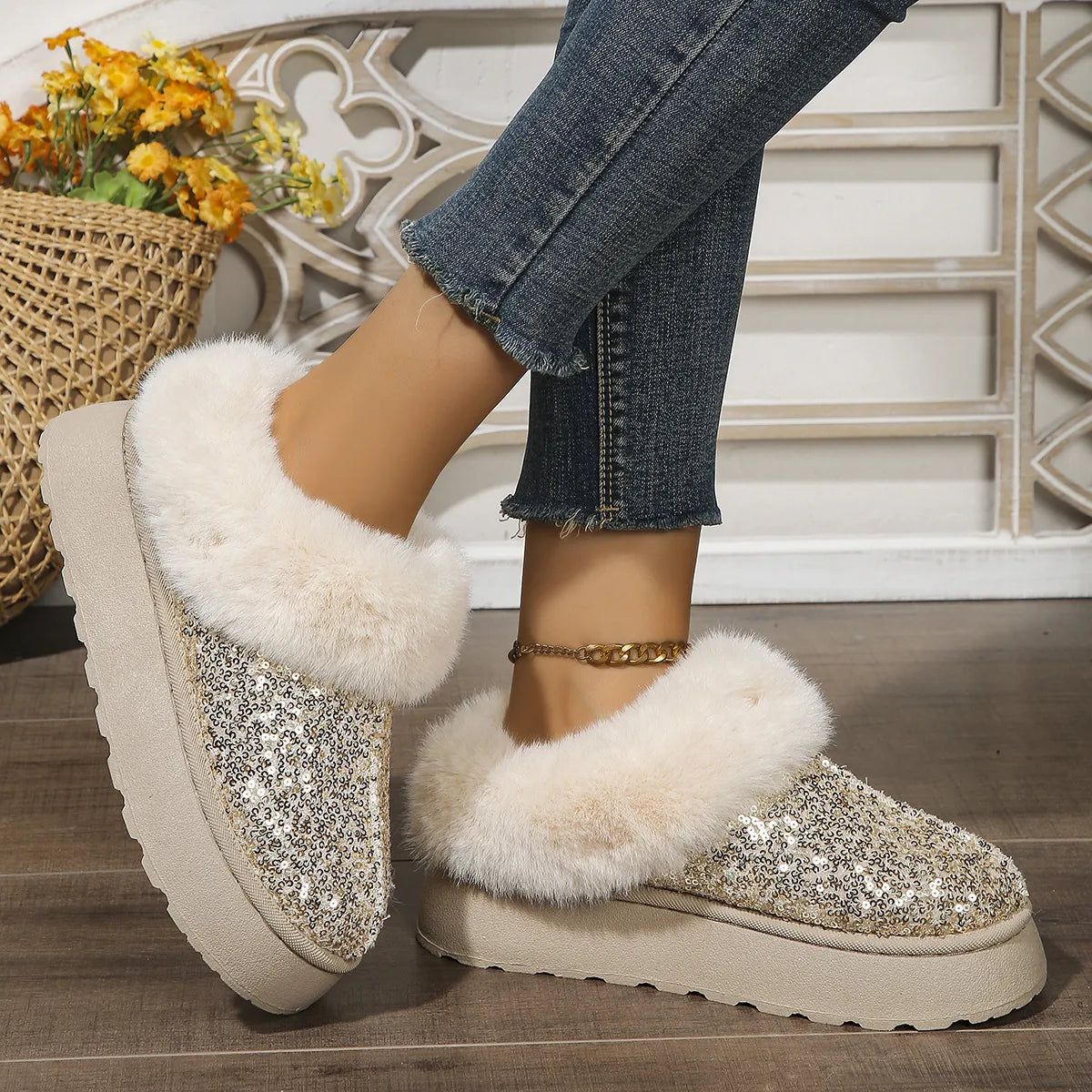 ✨ Low-Cut Sparkle Boot Slippers ✨