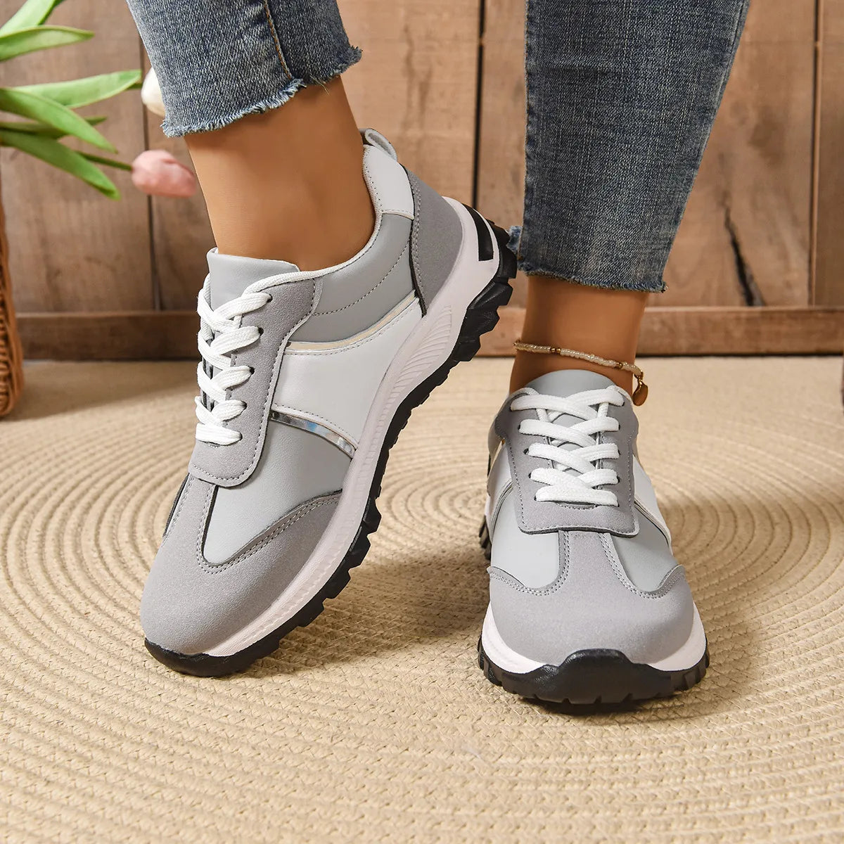 👟 Ladies Trainers