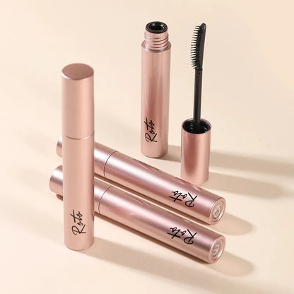 ✨ Mascaras With Eyelash Curler Included ✨