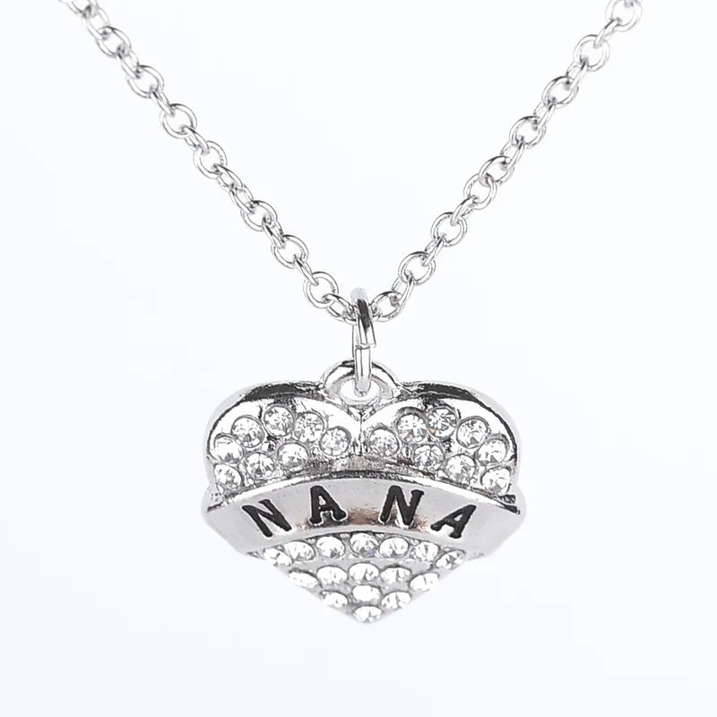 💖 Fashion Heart Shape Pendant Necklace 💖