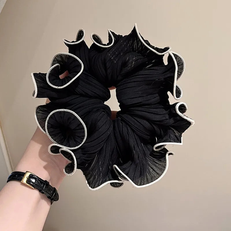 🤍 4pc Scrunchie Set 🤍