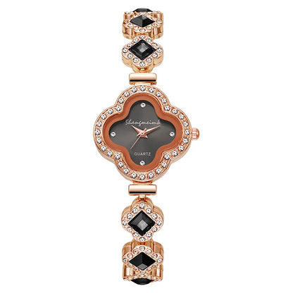 🍀✨ Four-Leaf Clover Diamante Quartz Watch ✨🍀